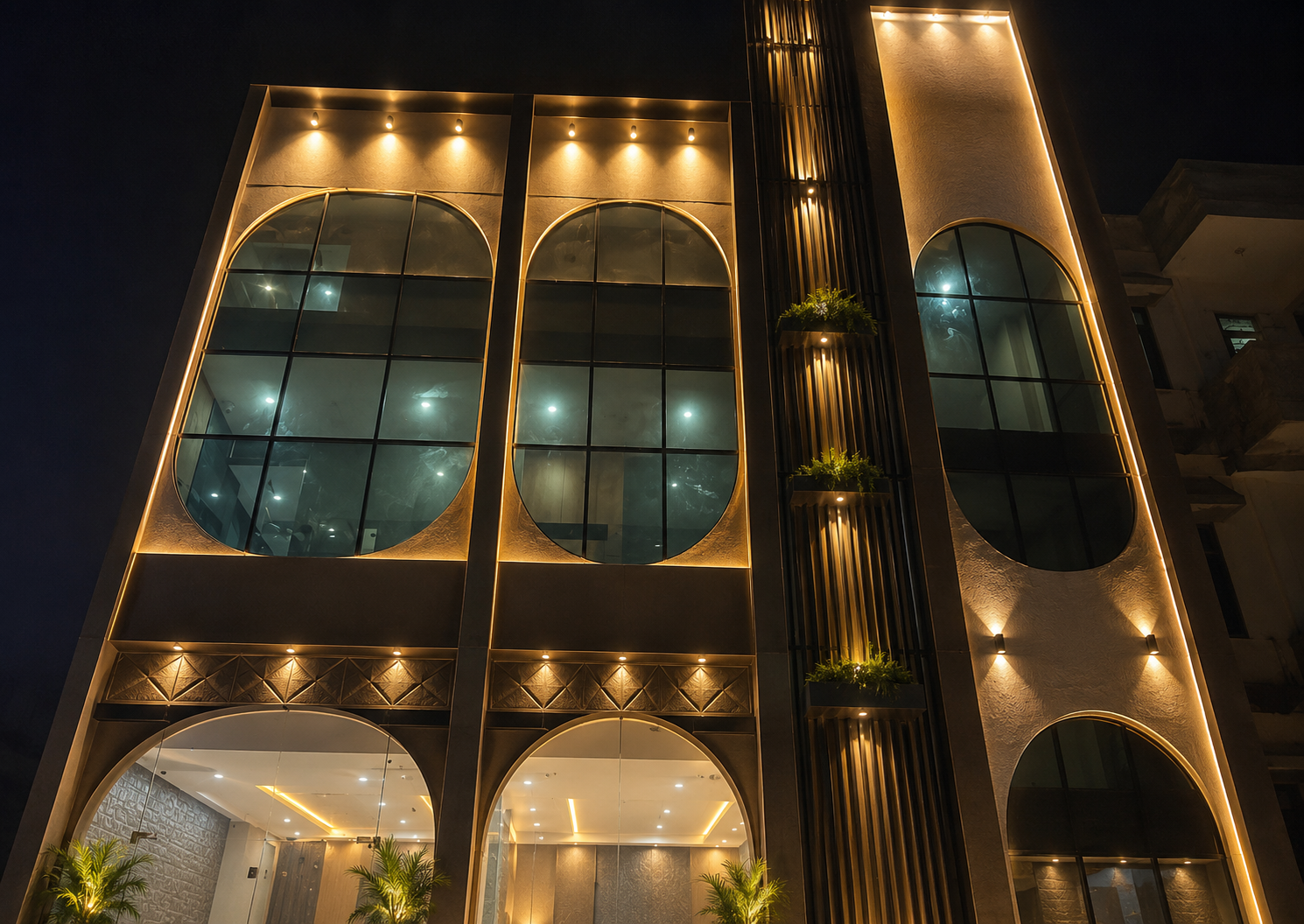 Sale 235 Gaj Hotel in Vrindavan, Uttar Pradesh